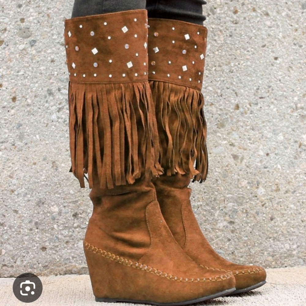 Nature Breeze Tan Fringe Wedge Boots